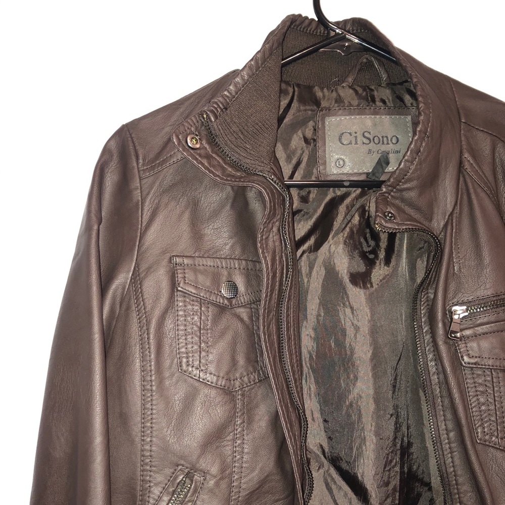 Leather jacket - Picture 2 of 4